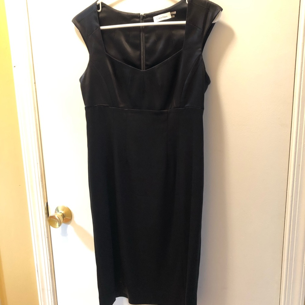CALVIN KLEIN Shiny Black Sleeveless Dress Size 8 Petite